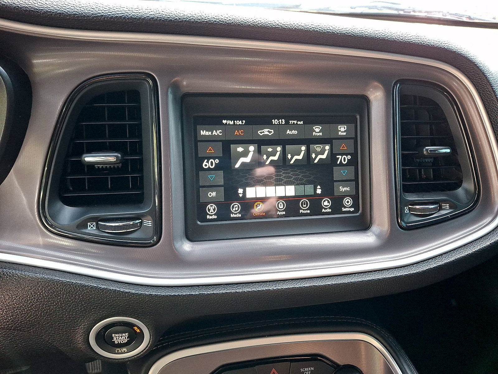 Used 2022 Dodge Challenger GT RWD image 19