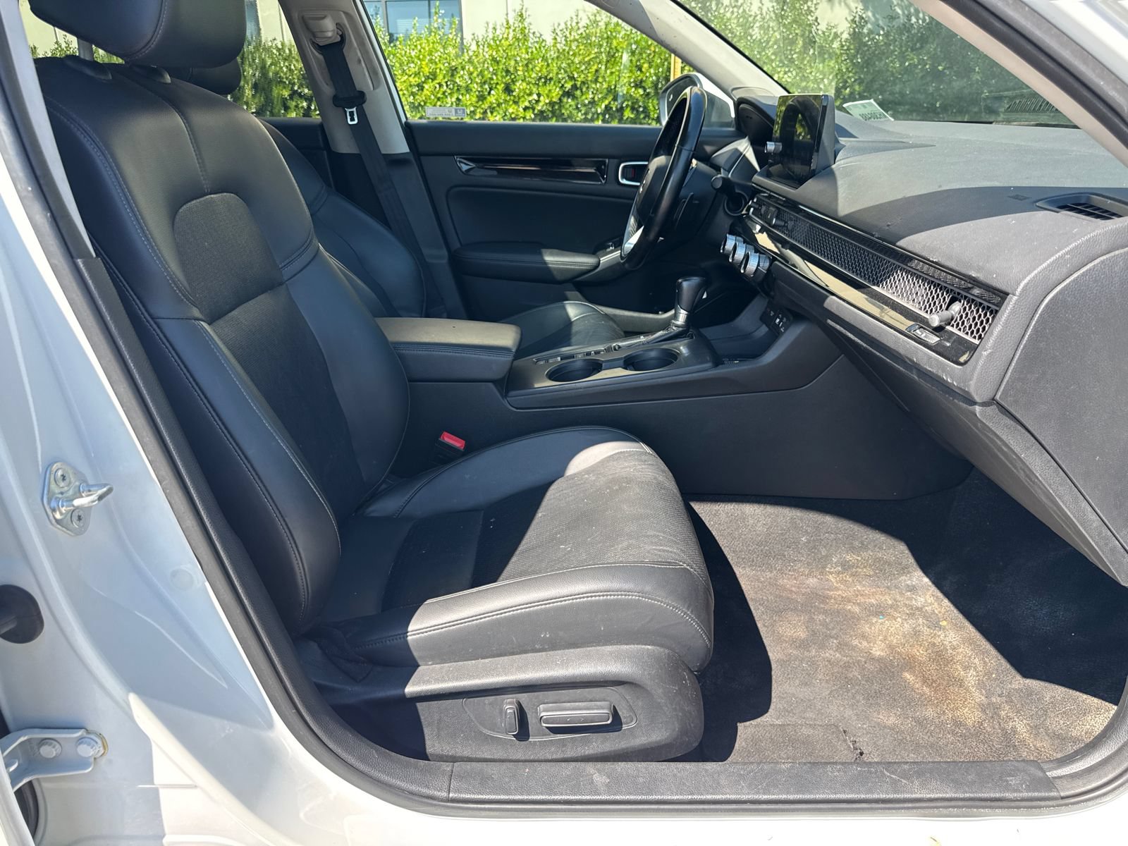 Used 2022 Honda Civic Touring image 13