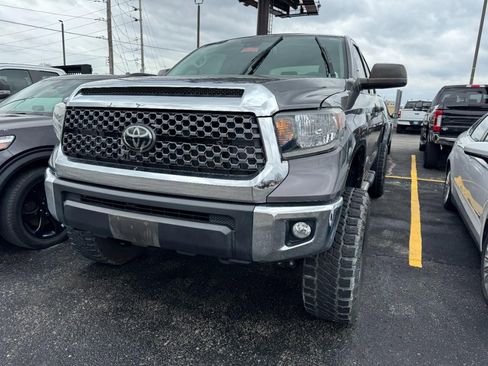 Used 2021 Toyota Tundra SR5 image 7