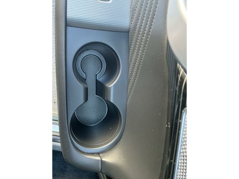 Used 2023 Hyundai Palisade Calligraphy image 18