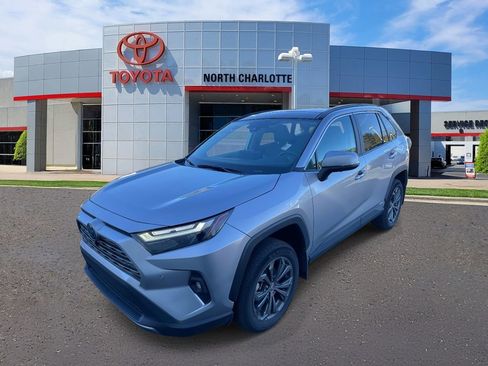 Used 2024 Toyota RAV4 Limited image 6
