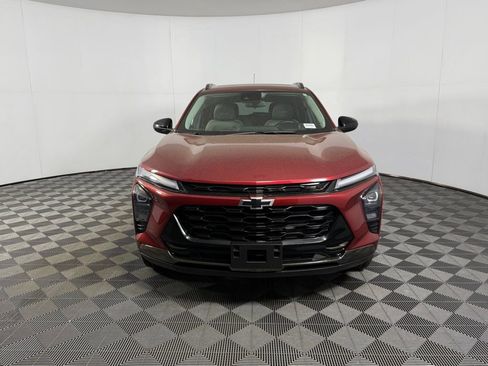 Used 2024 Chevrolet Trax ACTIV w/ Sunroof Package image 5