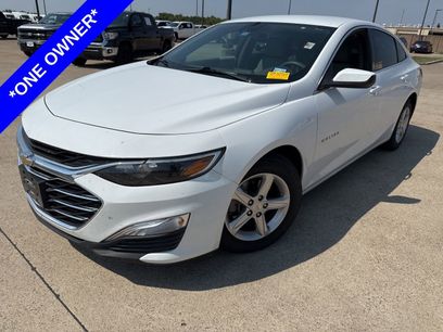Used 2022 Chevrolet Malibu LS w/ Driver Confidence Package II