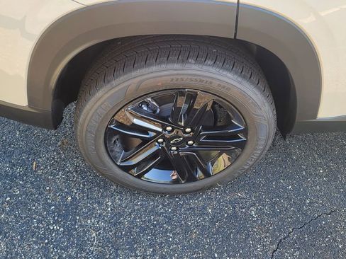 New 2026 Chevrolet Trax ACTIV w/ Driver Confidence Package image 13