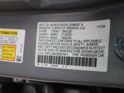 Used 2025 Honda Civic Sport image 34