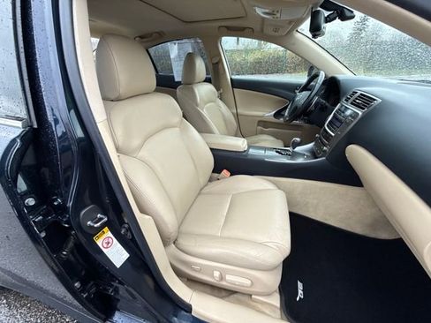 Used 2006 Lexus IS 250 image 10