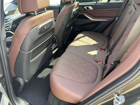 Used 2026 BMW X5 xDrive40i AWD/4WD image 18