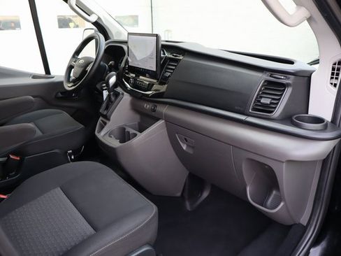 Used 2023 Ford Transit 350 XLT image 30