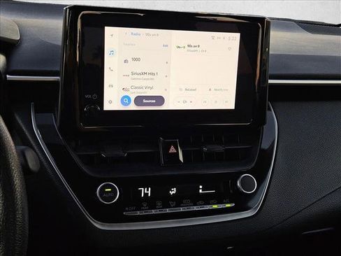 Used 2023 Toyota Corolla LE image 14