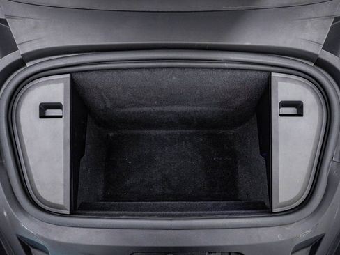 Used 2021 Porsche Taycan Turbo S image 27