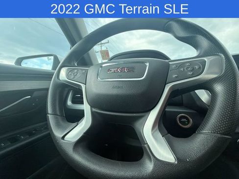 Used 2022 GMC Terrain SLE w/ Driver Convenience Package AWD/4WD image 17