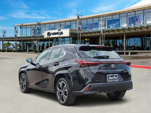 Certified 2025 Lexus UX 300h FWD w/ Accessory Package (Z1) image 4