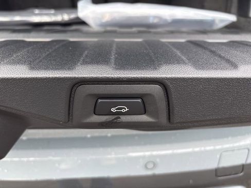 New 2026 BMW X5 xDrive40i w/ M Sport Package image 9