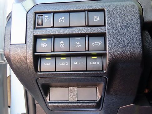 Used 2025 Toyota 4Runner TRD Off-Road Premium image 45