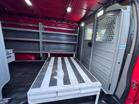 Used 2015 GMC Savana 3500 image 13