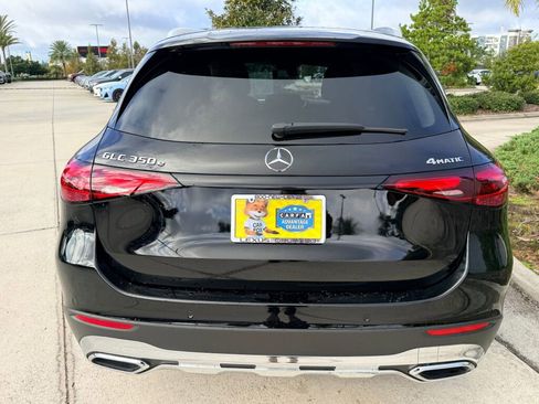 Used 2025 Mercedes-Benz GLC 350e GLC 350e 4MATIC SUV image 10
