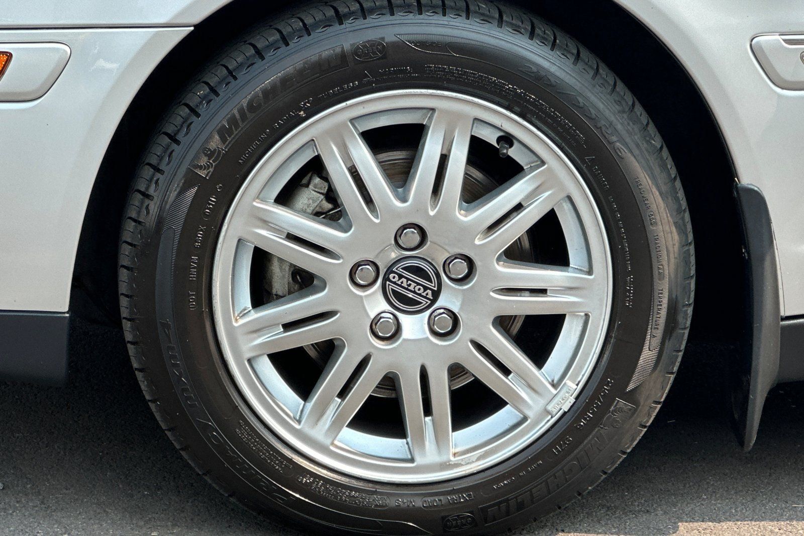 Used 2005 Volvo S80 2.5T FWD image 30