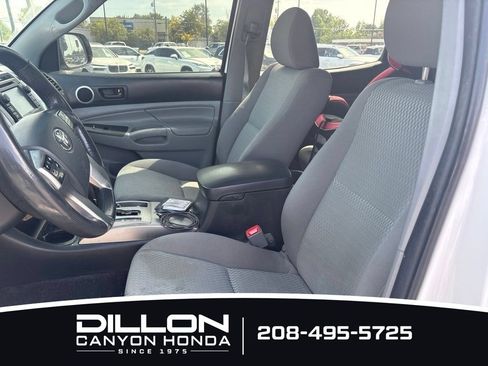 Used 2013 Toyota Tacoma 4x4 Double Cab w/ SR5 Pkg image 10