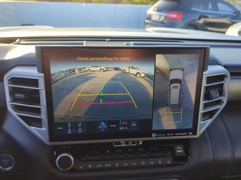 Used 2023 Toyota Sequoia Platinum image 18