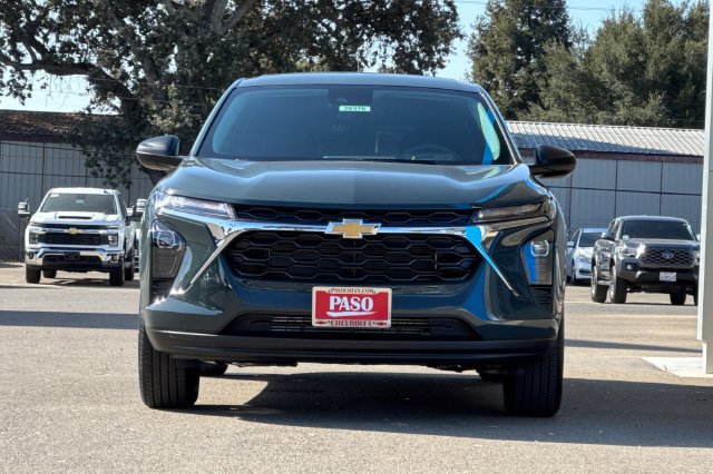 New 2026 Chevrolet Trax LS w/ Driver Confidence Package FWD image 15