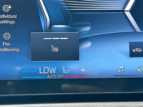 Certified 2025 BMW X6 xDrive40i w/ Premium Package AWD/4WD image 21