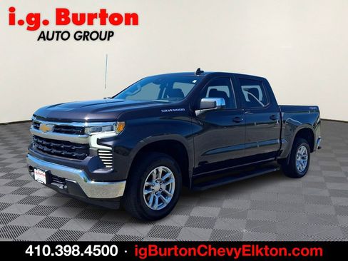 Used 2023 Chevrolet Silverado 1500 LT AWD/4WD image 3