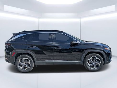 Used 2024 Hyundai Tucson Limited AWD/4WD image 2