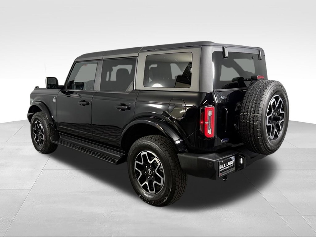 Used 2025 Ford Bronco Outer Banks AWD/4WD image 8