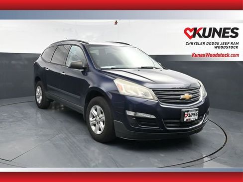 Used 2015 Chevrolet Traverse LS FWD image 1