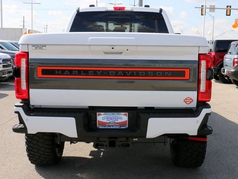 New 2026 Ford F250 Lariat w/ Black Appearance Package AWD/4WD image 6