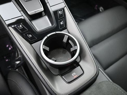 Used 2024 Porsche 911 Carrera GTS image 22