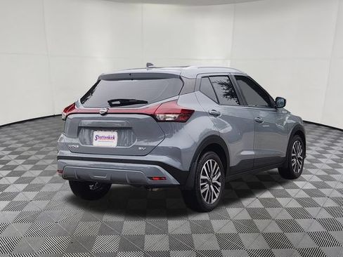 Used 2024 Nissan Kicks SV FWD image 5