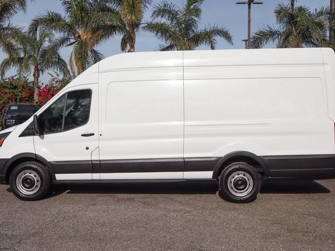 Used 2022 Ford Transit 250 148 High Roof Extended RWD image 5