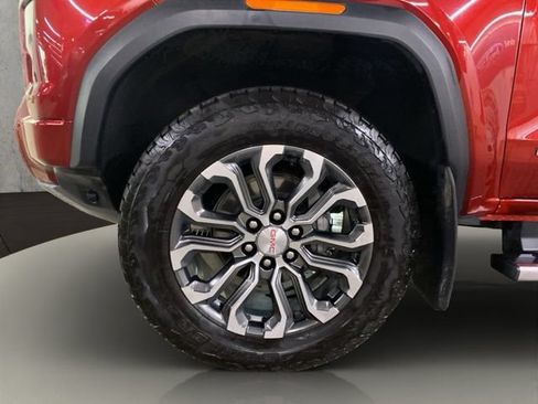 Used 2023 GMC Canyon Denali AWD/4WD image 16