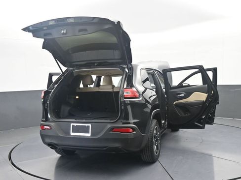 Used 2016 Jeep Cherokee Sport AWD/4WD image 68