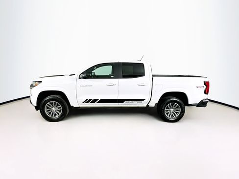 Used 2024 Chevrolet Colorado LT w/ LT Convenience Package image 4