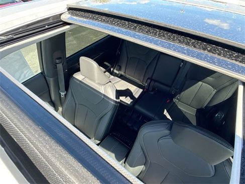 New 2026 INFINITI QX60 Luxe w/ Cargo Package image 15