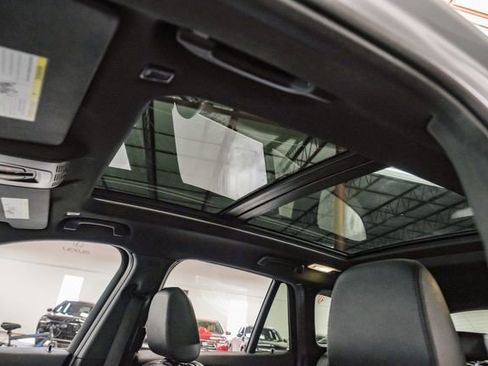 Used 2019 BMW X1 sDrive28i w/ Convenience Package image 5