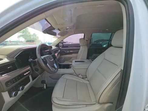 Used 2021 GMC Yukon Denali AWD/4WD image 5
