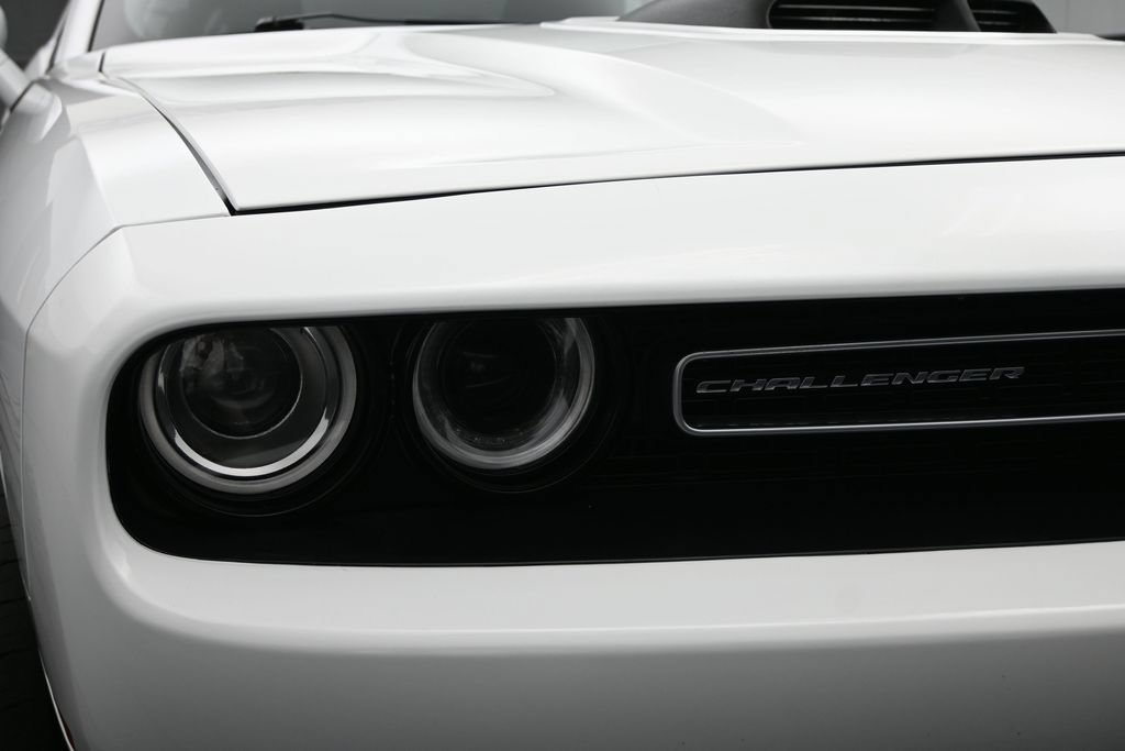 Used 2015 Dodge Challenger R/T w/ Quick Order Package 28B R/T RWD image 7