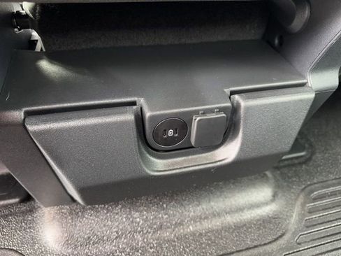 Used 2024 Ford F350 XL w/ 360-Degree Camera Package image 11