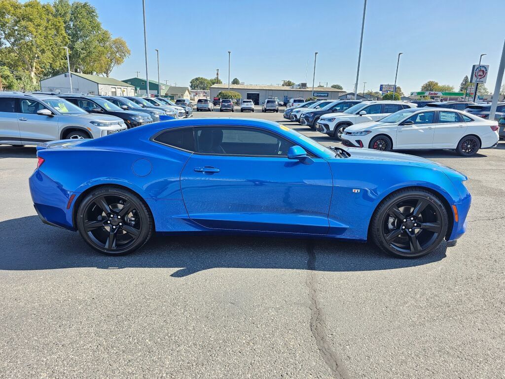 Used 2017 Chevrolet Camaro LT w/ RS Package RWD image 7