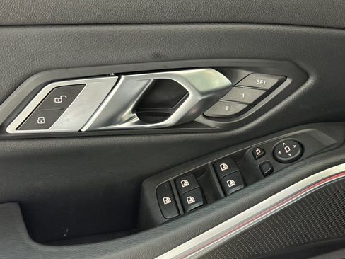Used 2023 BMW 330i Sedan w/ M Sport Package image 14