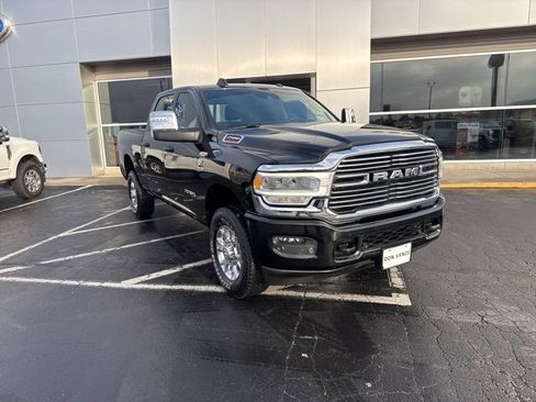 Used 2024 RAM 2500 Laramie w/ Safety Group image 8