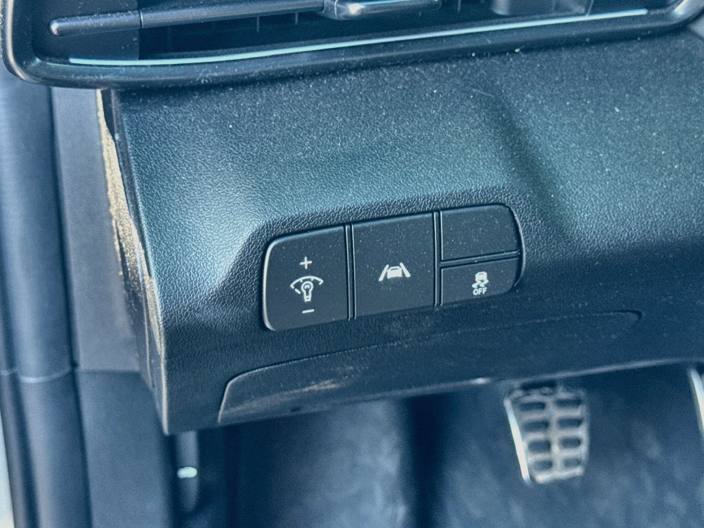 Used 2022 Hyundai Elantra N w/ Preferred Accessory Package FWD image 10