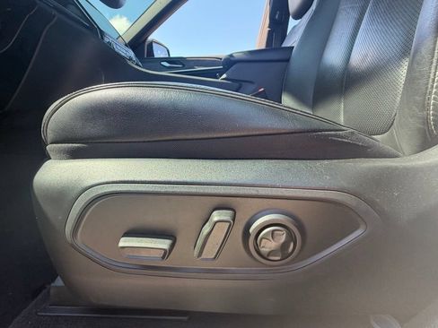 Used 2023 Jeep Grand Cherokee Overland AWD/4WD image 50