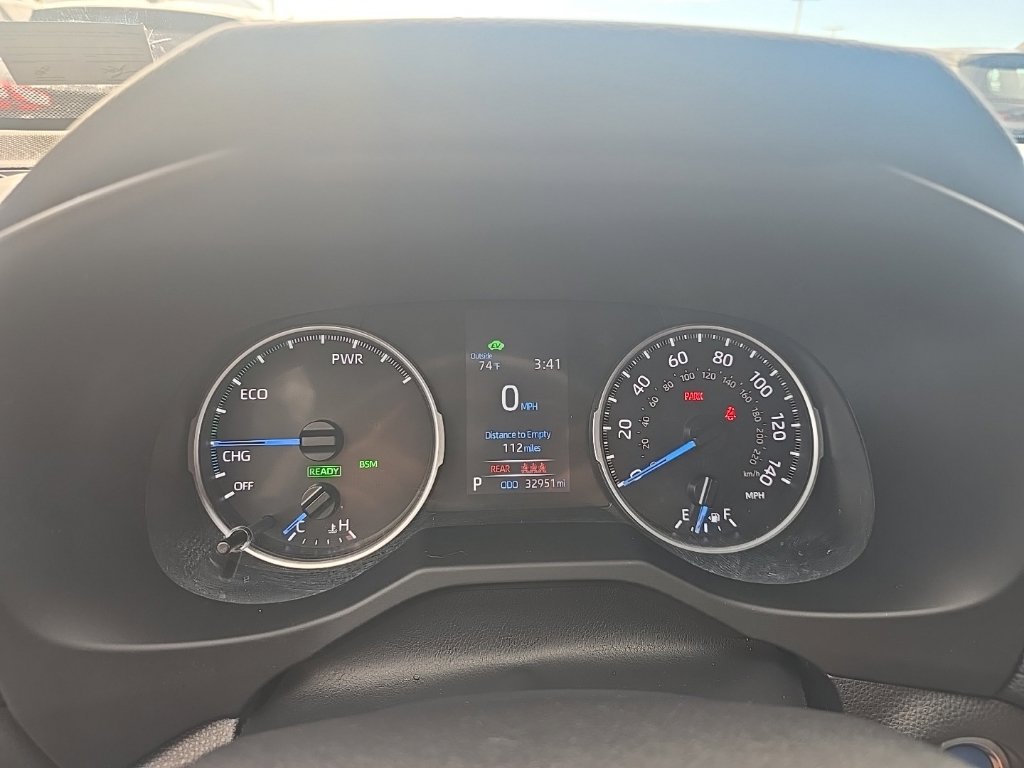 Used 2022 Toyota RAV4 SE w/ SE Grade Weather Package AWD/4WD image 15