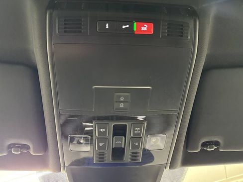 Used 2021 Volkswagen Tiguan SEL Premium R-Line AWD/4WD image 22