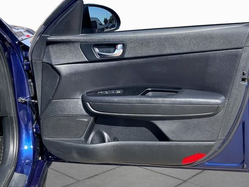 Used 2019 Kia Optima SX FWD image 23