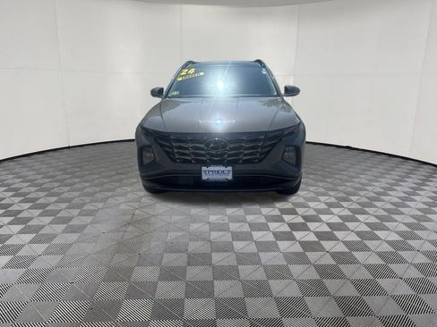 Used 2024 Hyundai Tucson Limited AWD/4WD image 2